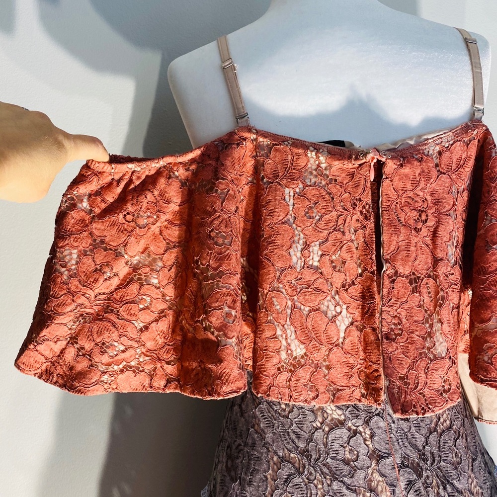 Self-Portrait Style Guipure Lace Dress!! Small - Picture 5 of 7